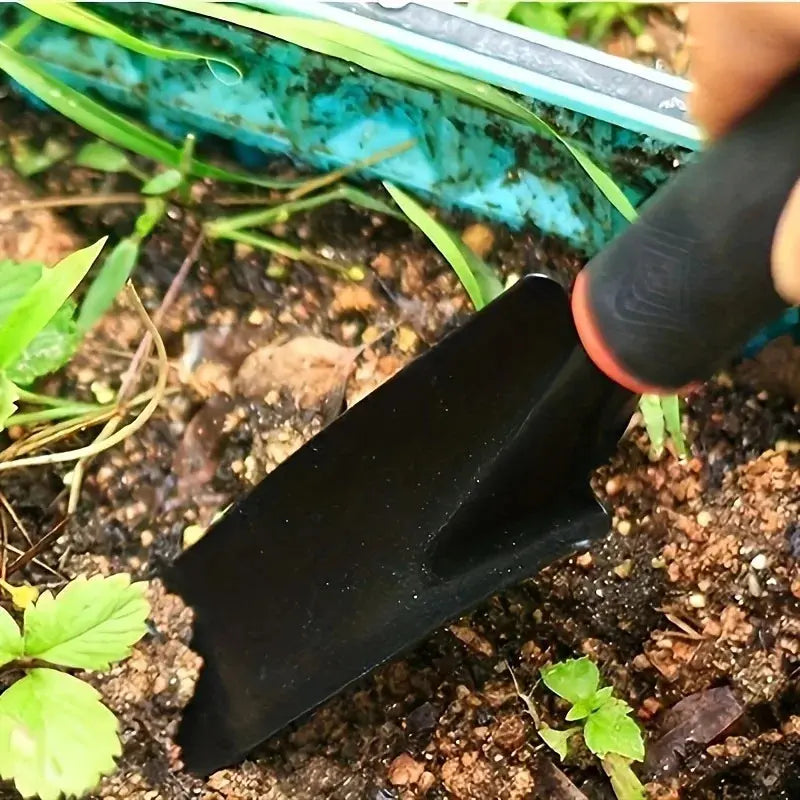 A Set of Four Outdoor Gardening Tools Including a Small Shovel for Planting Flowers, a Five-Pronged Rake, a Double-Headed Rake, Metal Tool Kit